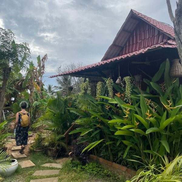 savet family homestay battambag outside